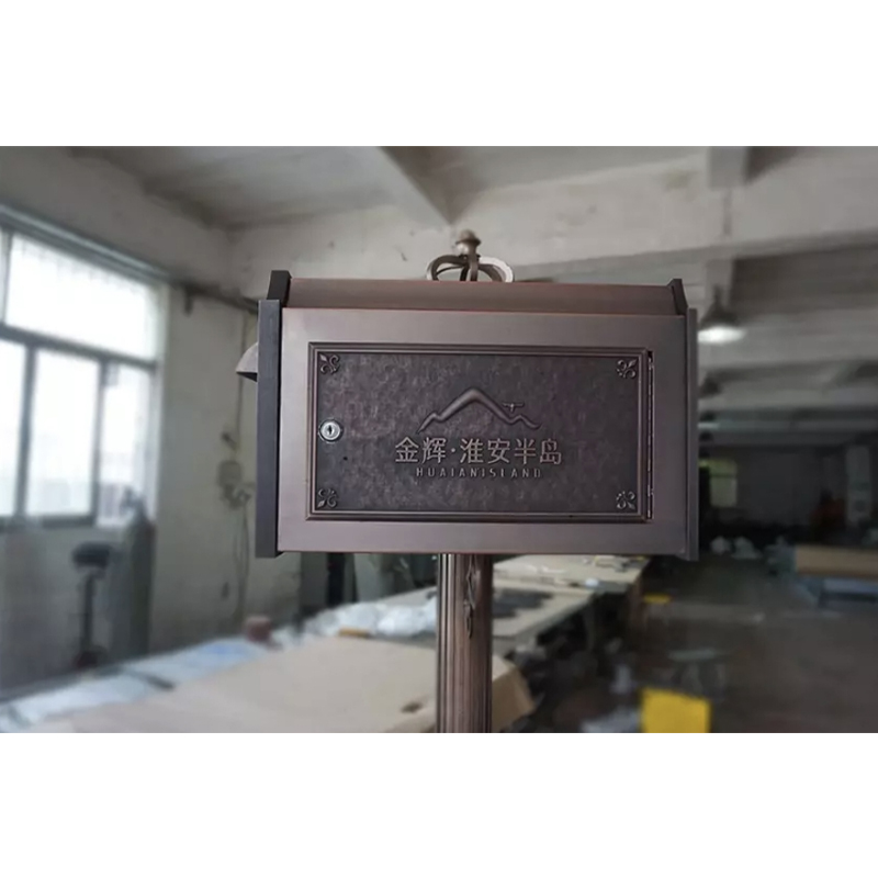 Villa Mailbox